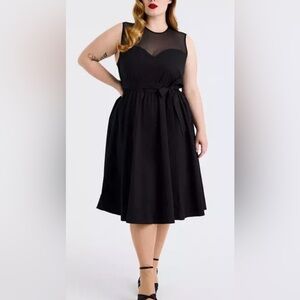 NWT Torrid retro scalloped illusion dress deep black size 20